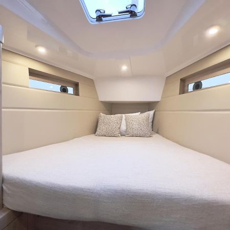 Hausboot Segelyacht Nui Hotel Burgtiefe auf Fehmarn Ngoại thất bức ảnh